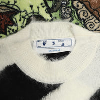 OFF-WHITE
