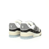LV