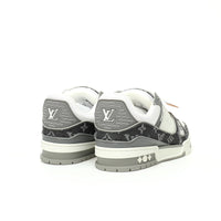 LV