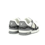 LV