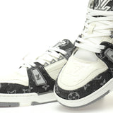 LV