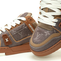 LV