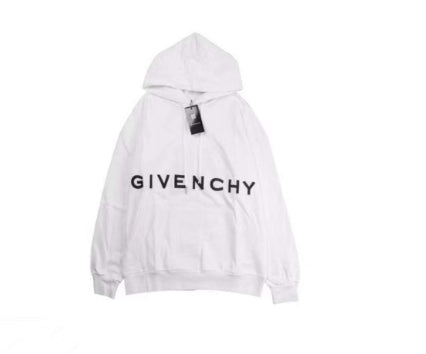 GIVENCHY