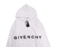 GIVENCHY