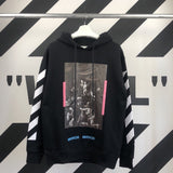 OFF-WHITE