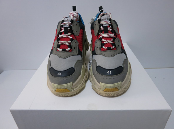 Bal Triple S