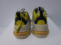 Bal Triple S