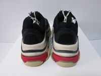 Bal Triple S