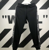 OFF-WHITE