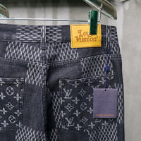 LV