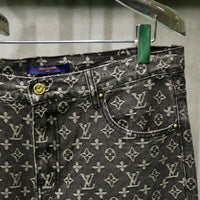 LV